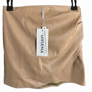 Oriana Lifestyle Venti6 Faux Leather Mini Skirt Tan Small Officesiren Career NWT